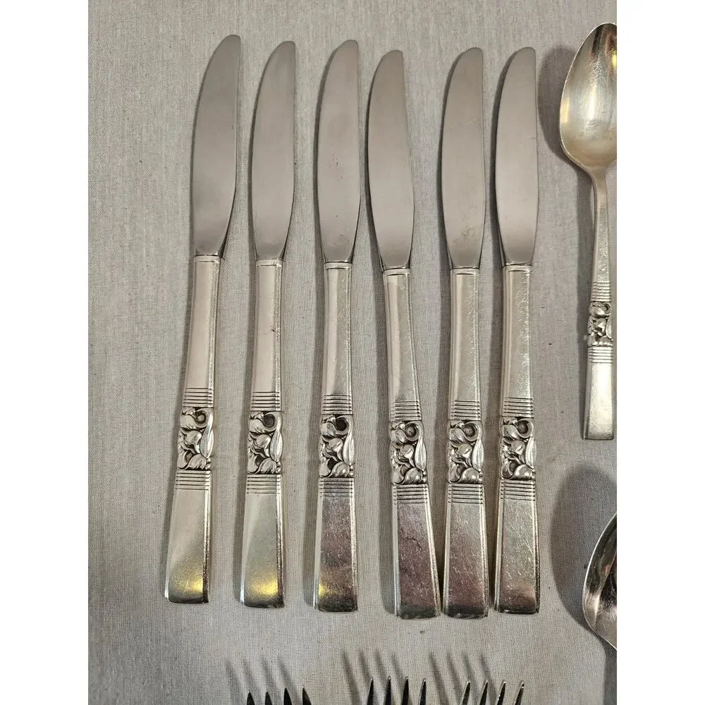 Oneida Community Morning Star Silverplate Flatware 26 Piece Lot